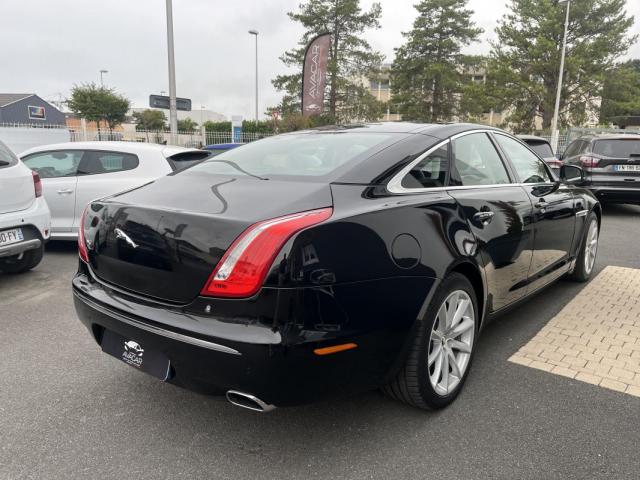 Jaguar Xj image 9