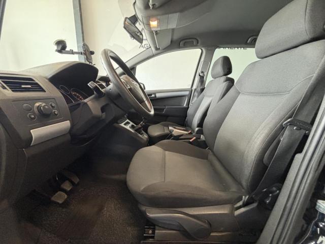 Opel Zafira image 9