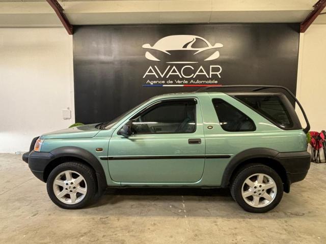 Land Rover Freelander image 8