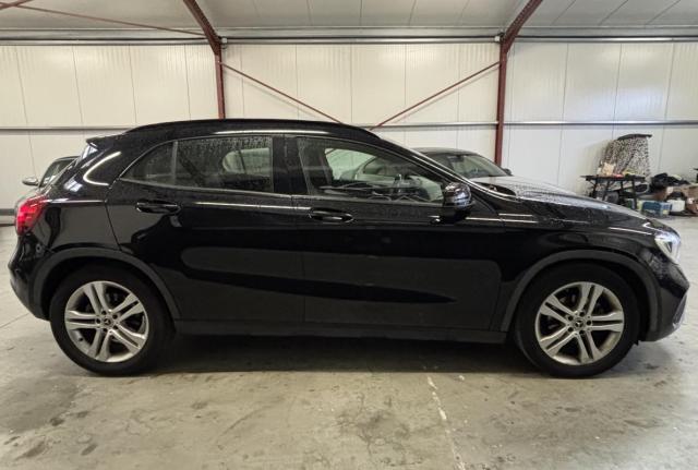 Mercedes Benz Classe Gla image 8
