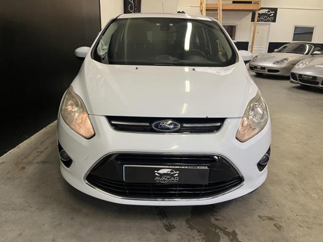 Ford C-Max image 8