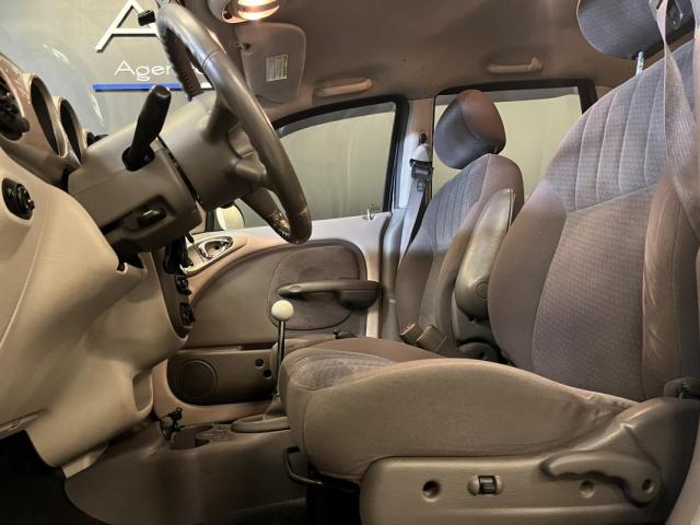Chrysler Pt Cruiser image 3