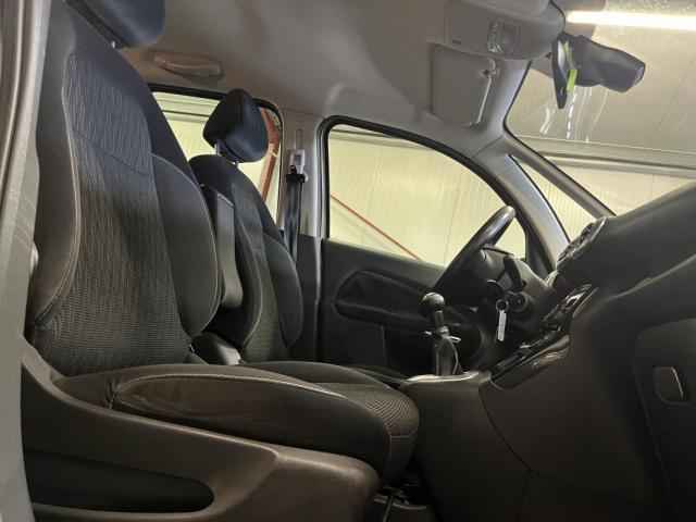 Citroen C3 Picasso image 8