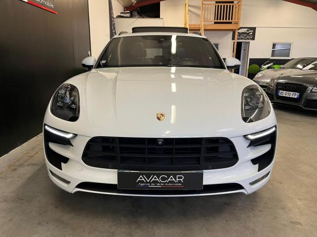 Porsche Macan image 6