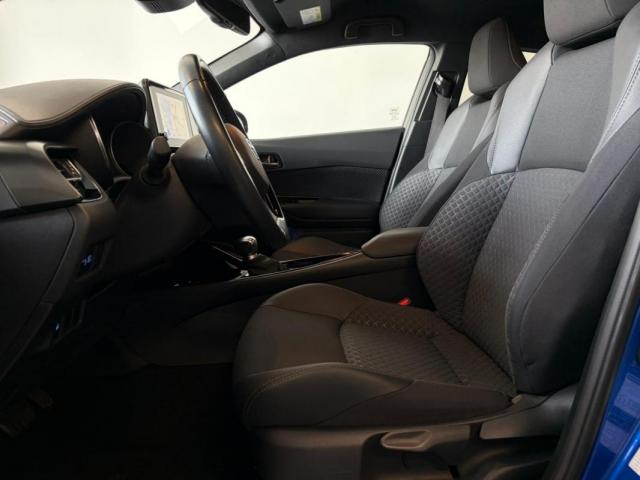 Toyota C-Hr image 3