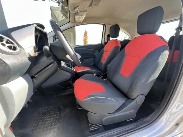 Ford Ka image 9