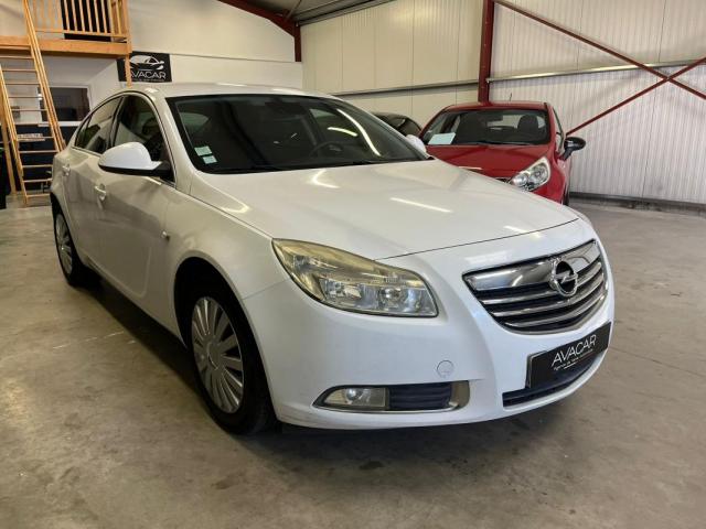 Opel Insignia image 1