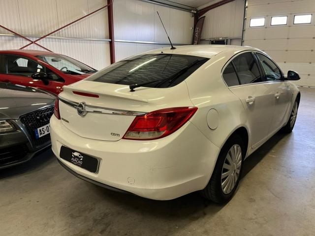 Opel Insignia image 4