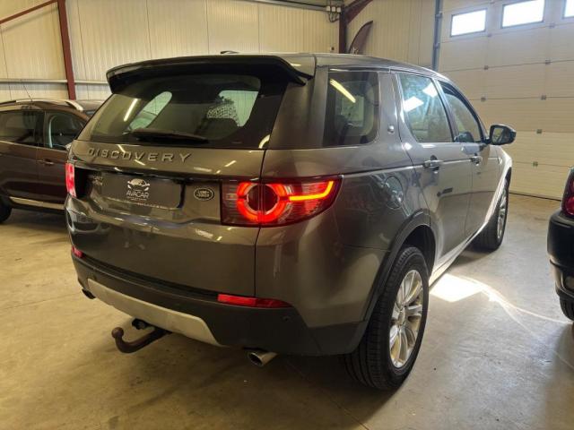 Land Rover Discovery Sport image 3