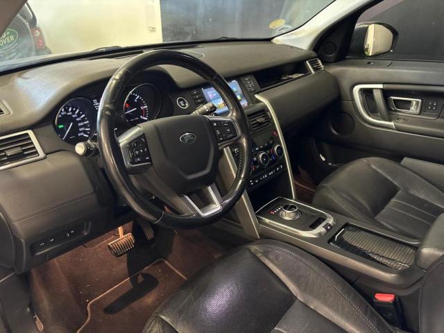 Land Rover Discovery Sport image 5