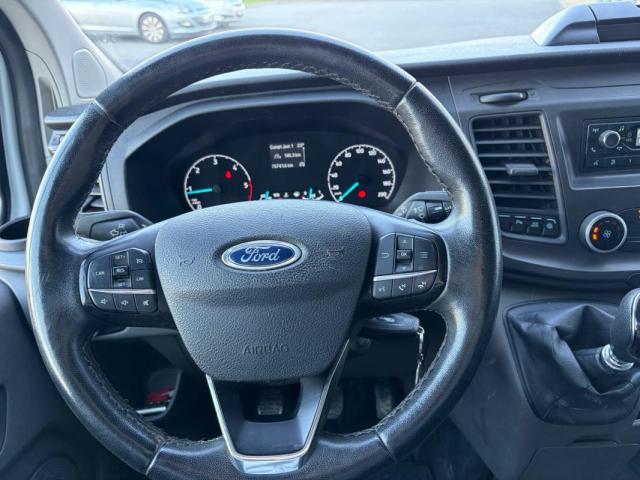 Ford Transit Custom image 5