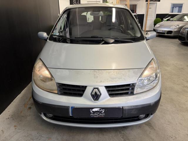 Renault Scénic image 2
