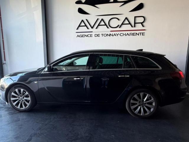 Opel Insignia Sports Tourer image 4