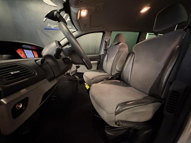 Peugeot 807 image 3