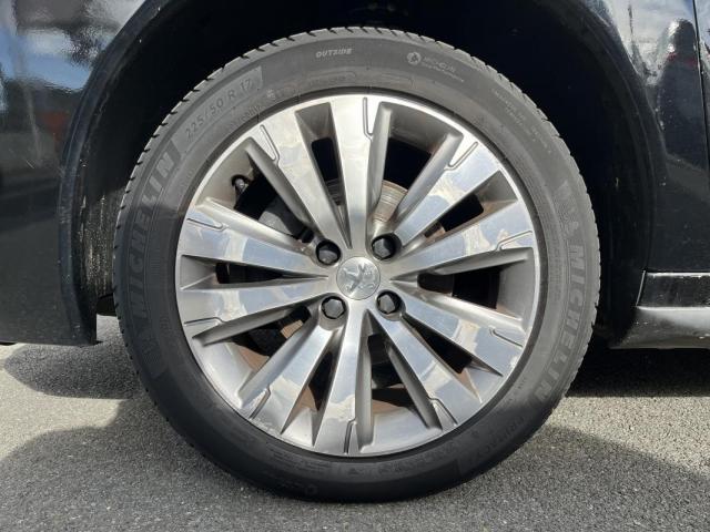Peugeot 3008 image 3