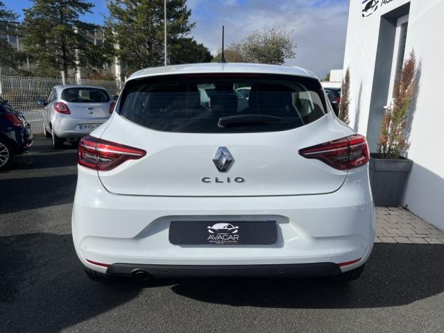 Renault Clio image 1