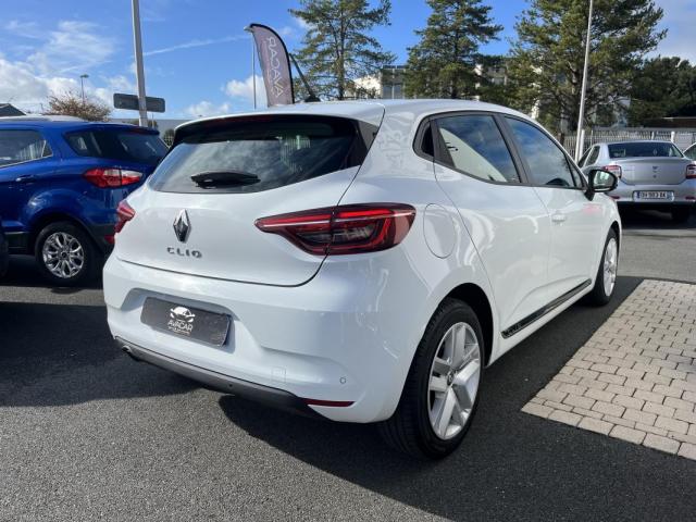 Renault Clio image 8