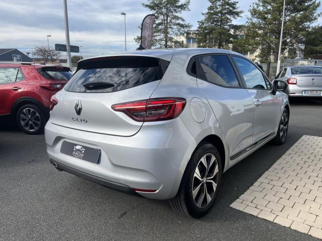 Renault Clio image 4