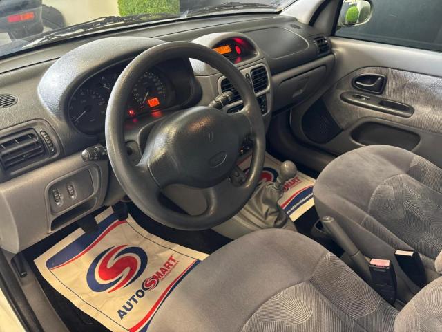 Renault Clio image 8