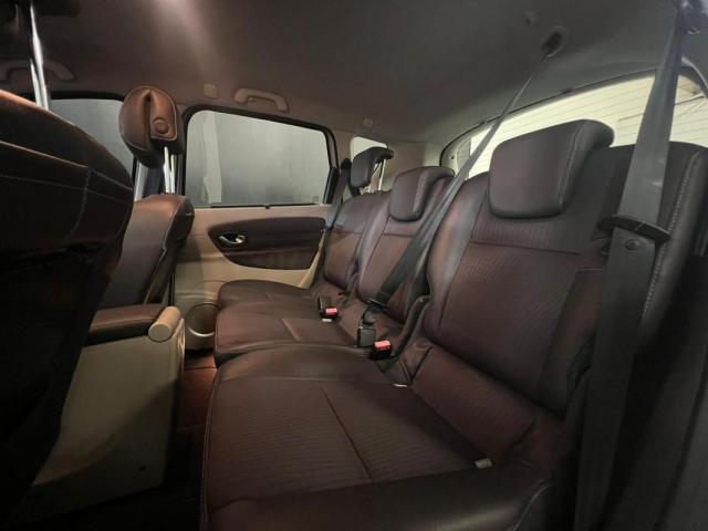 Renault Scénic image 7