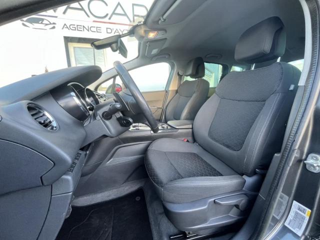 Peugeot 3008 image 1