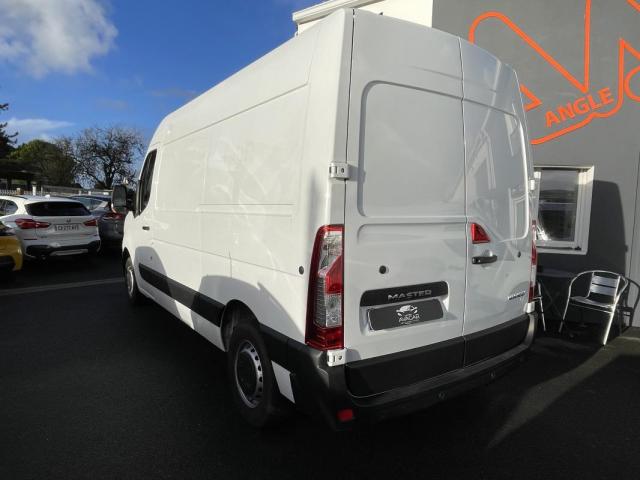 Renault Master image 8