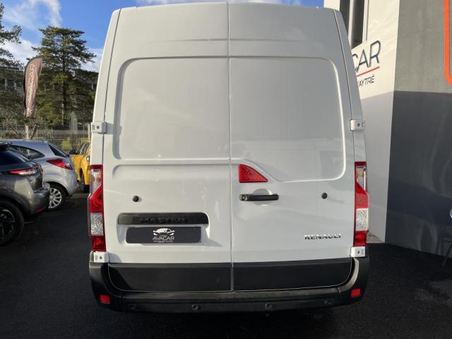 Renault Master image 1