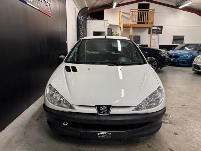 Peugeot 206 image 1