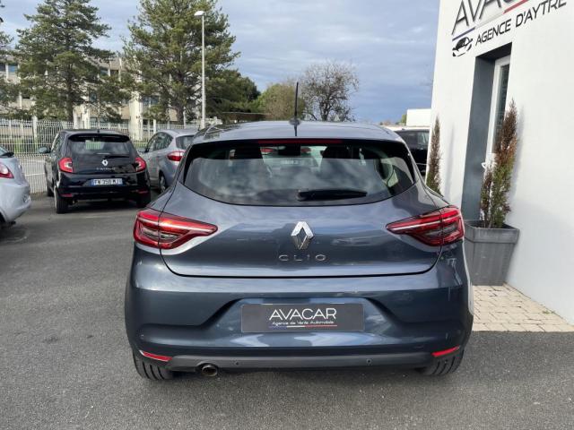 Renault Clio image 6