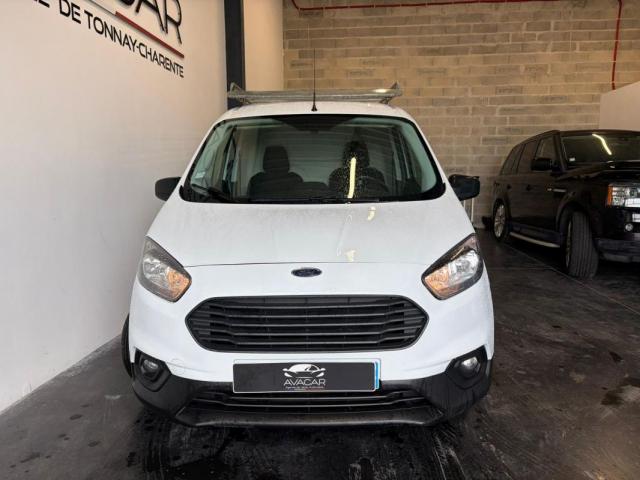 Ford Transit Courier image 4