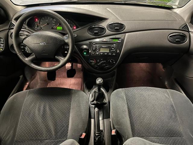 Ford Focus image 4