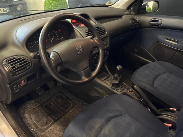 Peugeot 206 image 3
