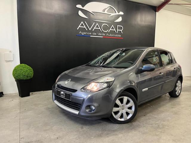 Renault Clio Iii 1.6 I 110 Cv Boîte Auto / Exception