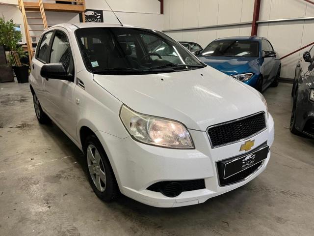 Chevrolet Aveo image 4