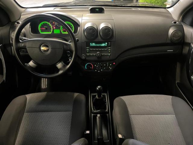 Chevrolet Aveo image 3