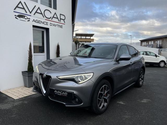 Alfa Romeo Stelvio 2.2 Jtd 210 Ch Finition Super Attelage Amovible *distribution Effectué En 2025