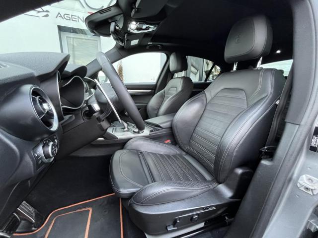 Alfa Romeo Stelvio image 1