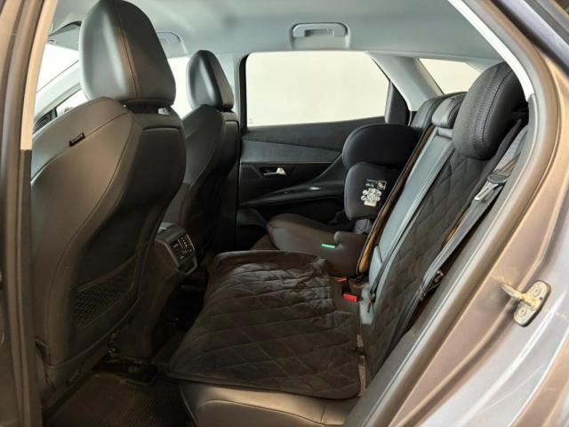 Peugeot 3008 image 9