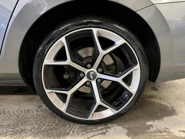 Skoda Superb image 4