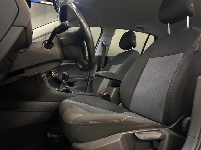 Volkswagen Golf image 3