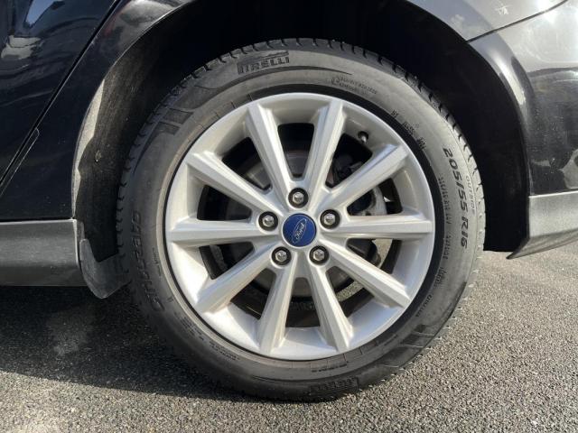 Ford Focus image 4
