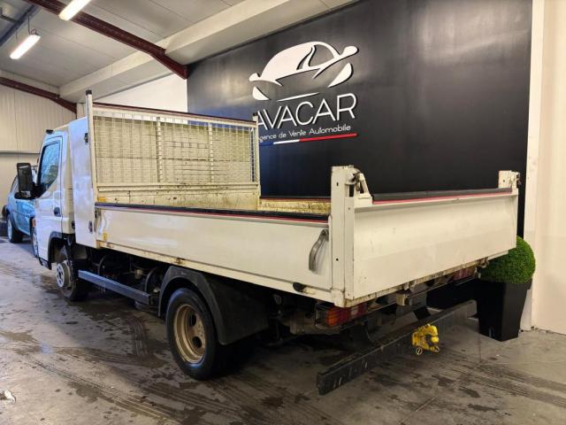 Mitsubishi Canter image 6