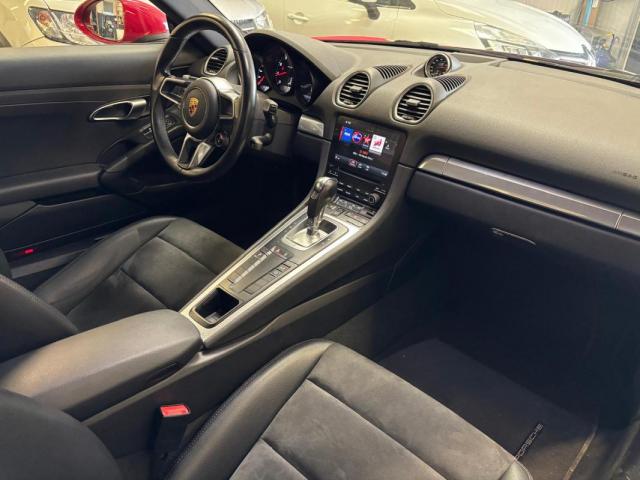 Porsche Cayman image 1