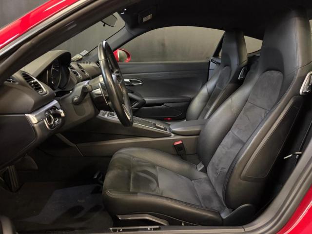 Porsche Cayman image 7
