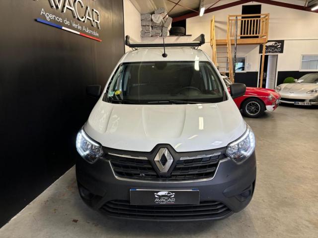 Renault Express image 9