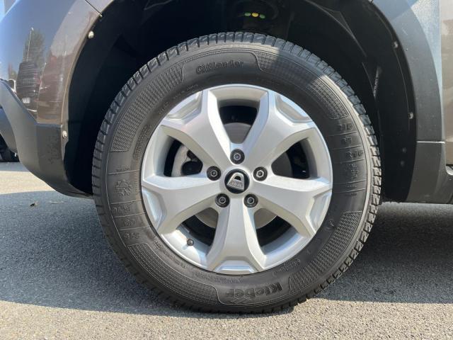 Dacia Duster image 8