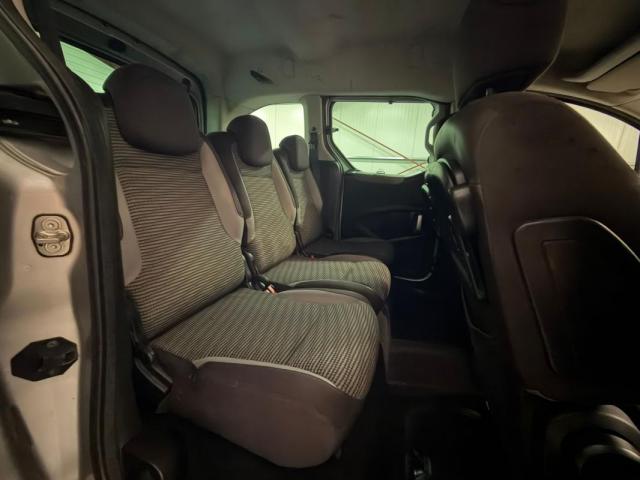 Peugeot Partner image 8