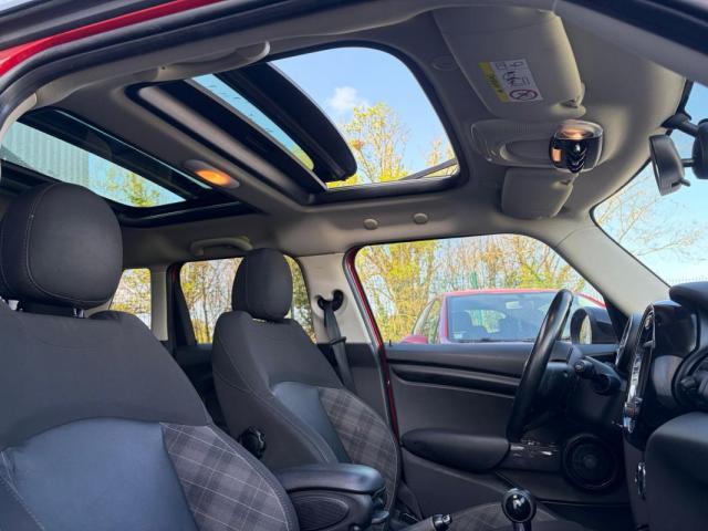 Mini Cooper D image 1