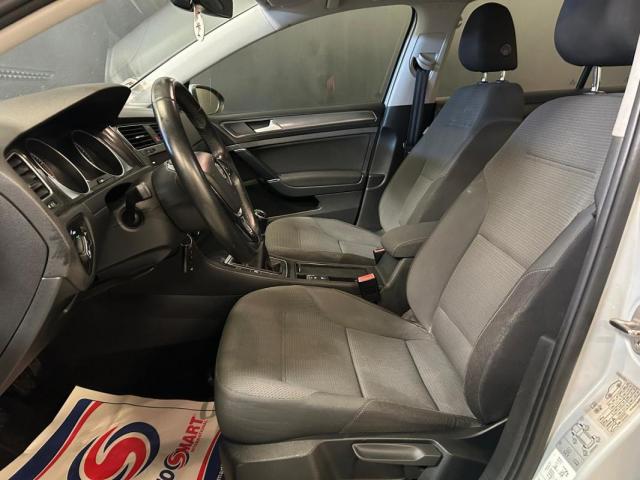 Volkswagen Golf image 2