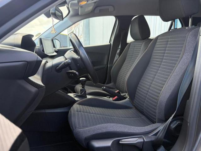 Peugeot 2008 image 3